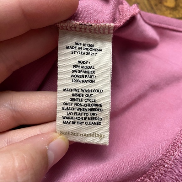 NWT Soft Surroundings Pink Tunic Blouse - Picture 9 of 13